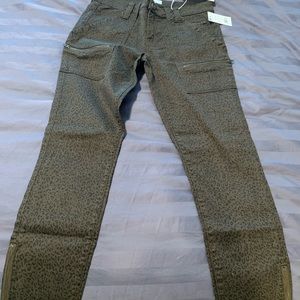 Joie pants